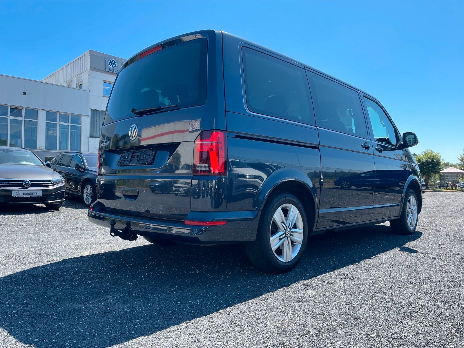 Volkswagen T6.1 Multivan Comfortl. AHK Navi pro foto 5
