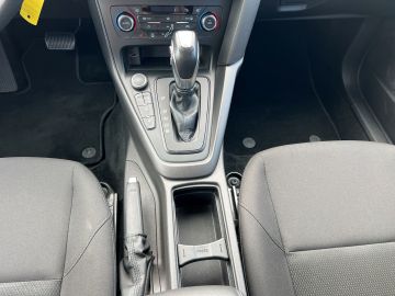 Bild 15 Ford Focus Turnier Business Navi Soundsystem Lenkrad