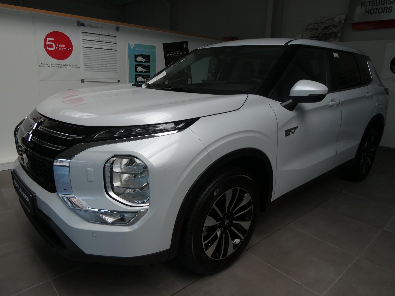 Mitsubishi Outlander 2.4 PHEV 4WD Plus