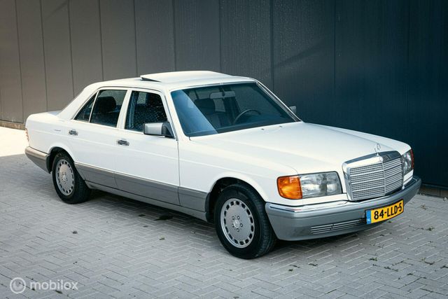 Mercedes-Benz S 260 SE