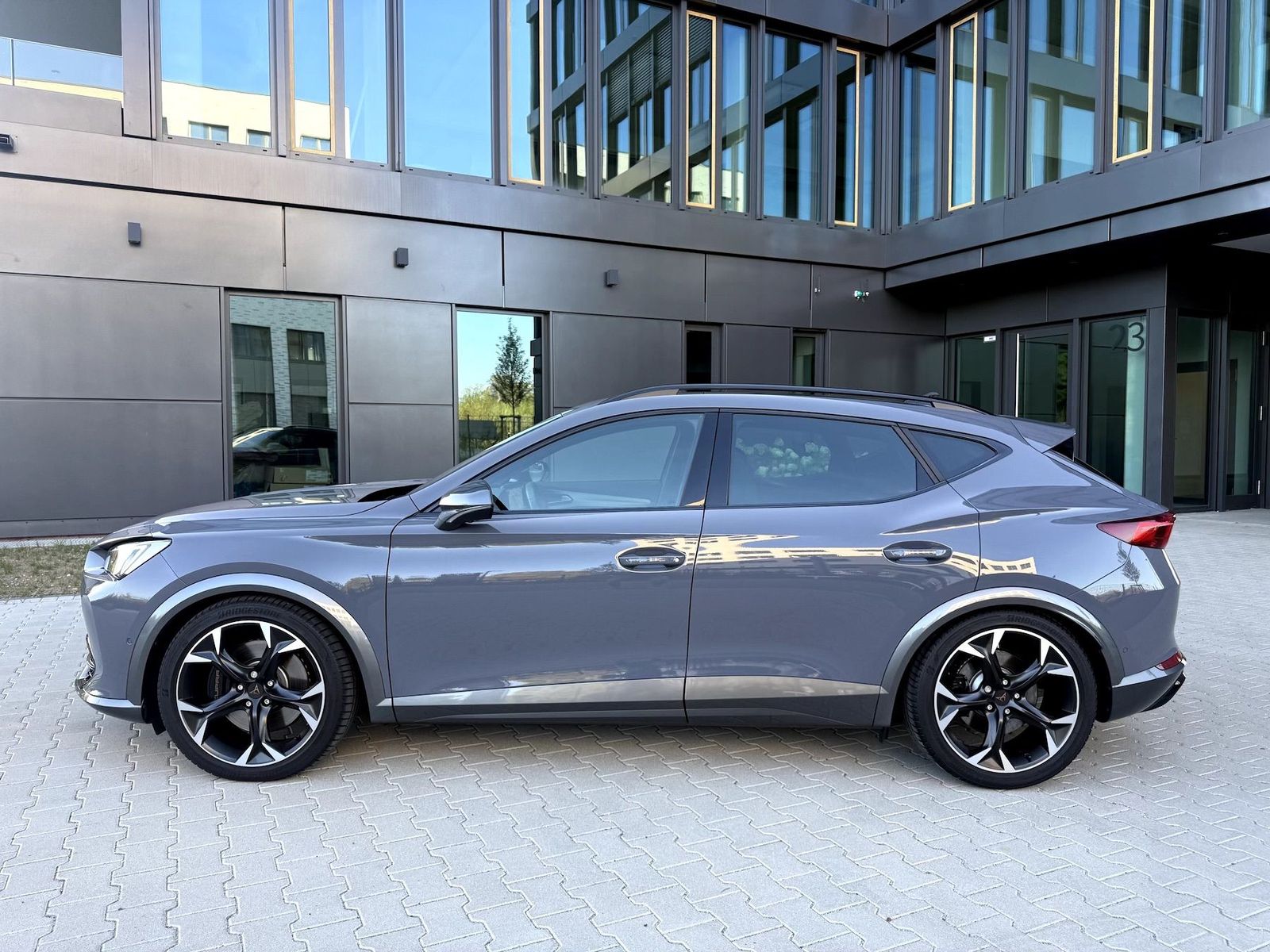 Fahrzeugabbildung CUPRA Formentor VZ 2.0 TSI DSG 4Drive 360°|PANO|KW V3