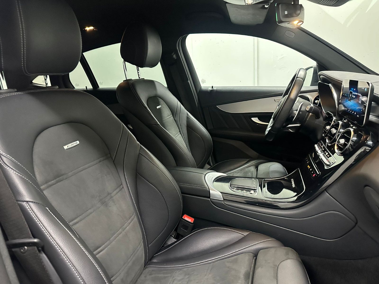 Fahrzeugabbildung Mercedes-Benz GLC 63 AMG 4MATIC+ Coupé *NIGHT*MIDLINE*MAGNO