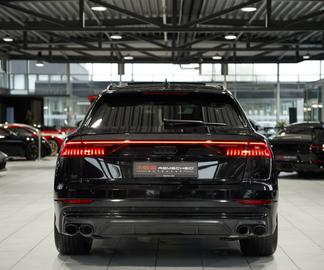 2020 AUDI SQ8 — фото 6
