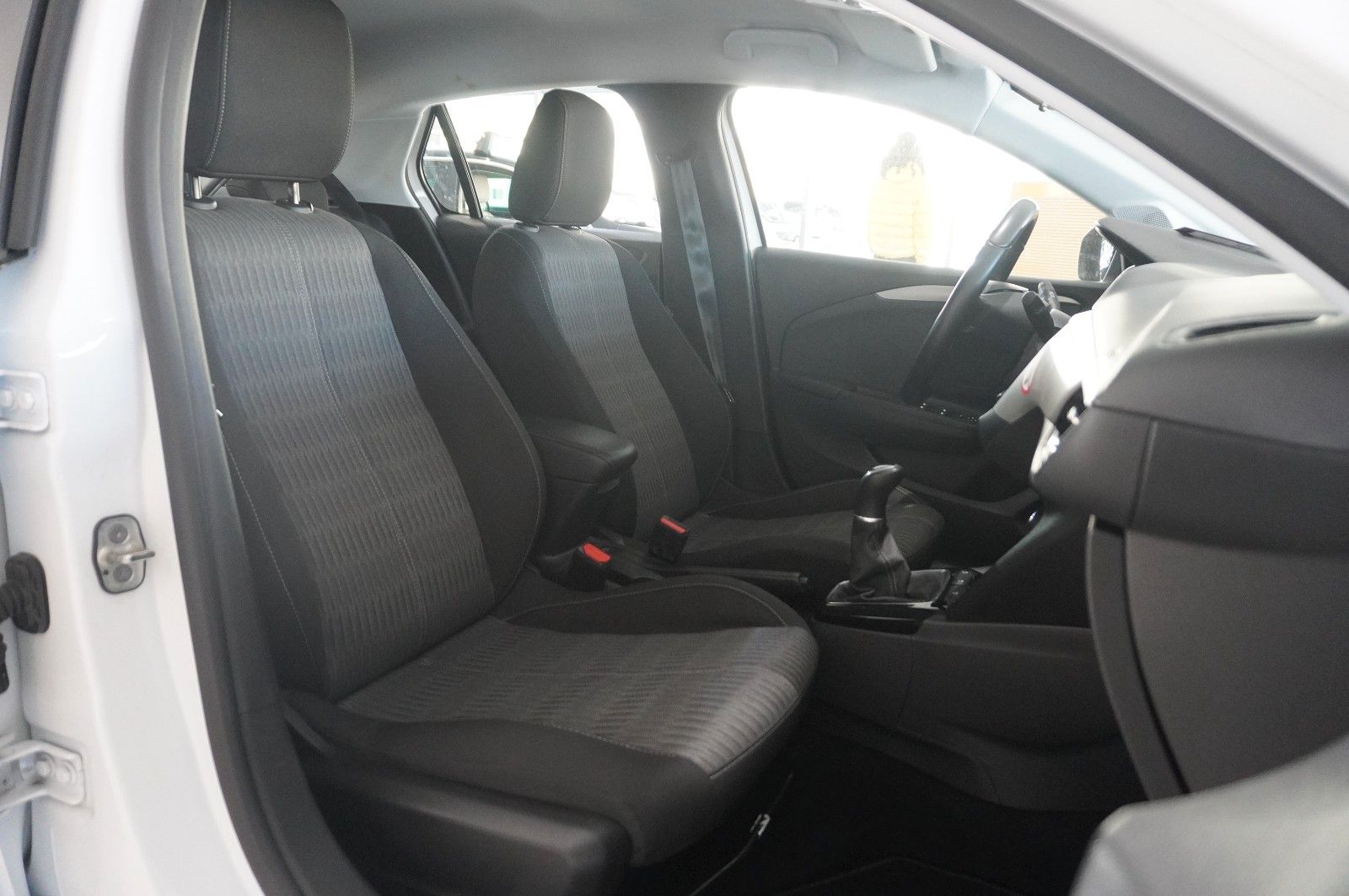 Fahrzeugabbildung Opel Corsa F 1.2 EDITION NAVI/SHZ/PDC/TEMP./USB/DAB+