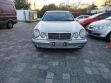 Mercedes-Benz e 240 w210 - Mercedes-Benz E 240: W210