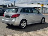 Mercedes-Benz B 180 d/Klimaautomatik/Navigationssystem/PDC/E6 - gebrauchte Mercedes-Benz B 180 aus dem Jahr 2017