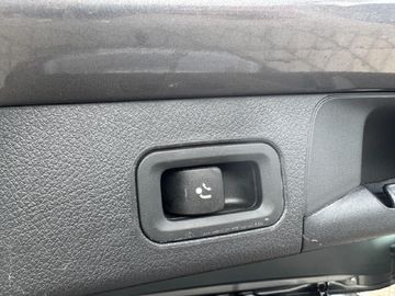 Mercedes-Benz B 180 Automatik NaviAHK