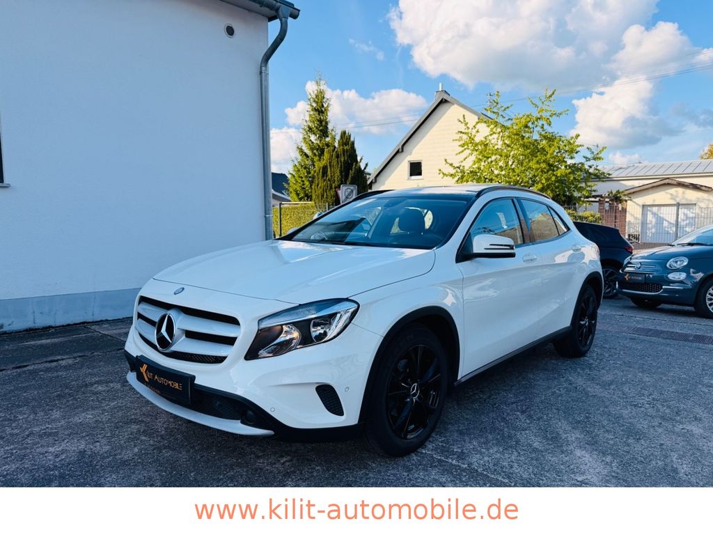 Mercedes-Benz GLA 200