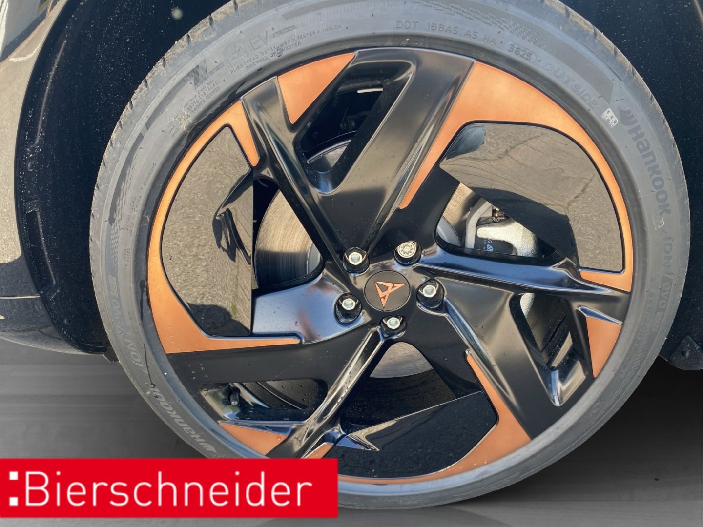 Cupra Tavascan - Bild 4