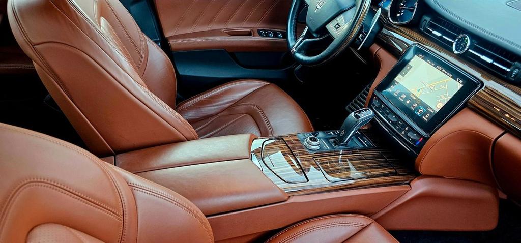 Maserati Quattroporte