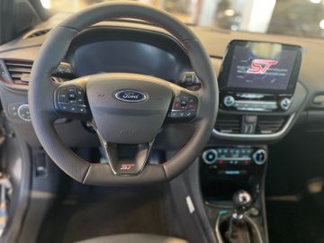 Fahrzeugabbildung Ford Puma ST X / Perfomance-Paket