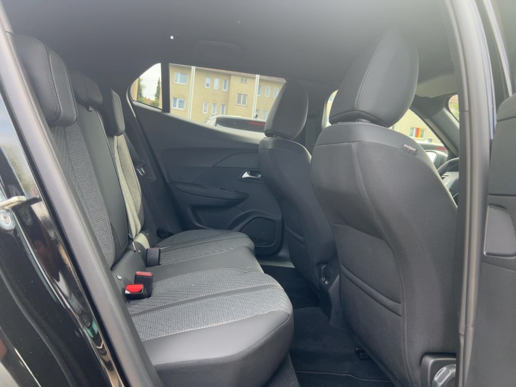 Peugeot 2008 - Bild 9