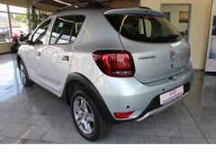Fahrzeugabbildung Dacia Stepway Prestige,Automatic-Getriebe,Wie Neu