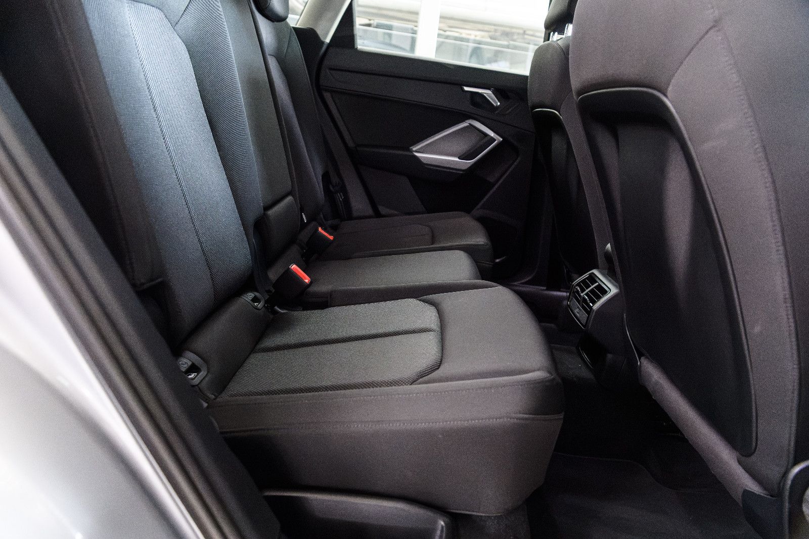 Fahrzeugabbildung Audi Q3 35 TFSI advanced