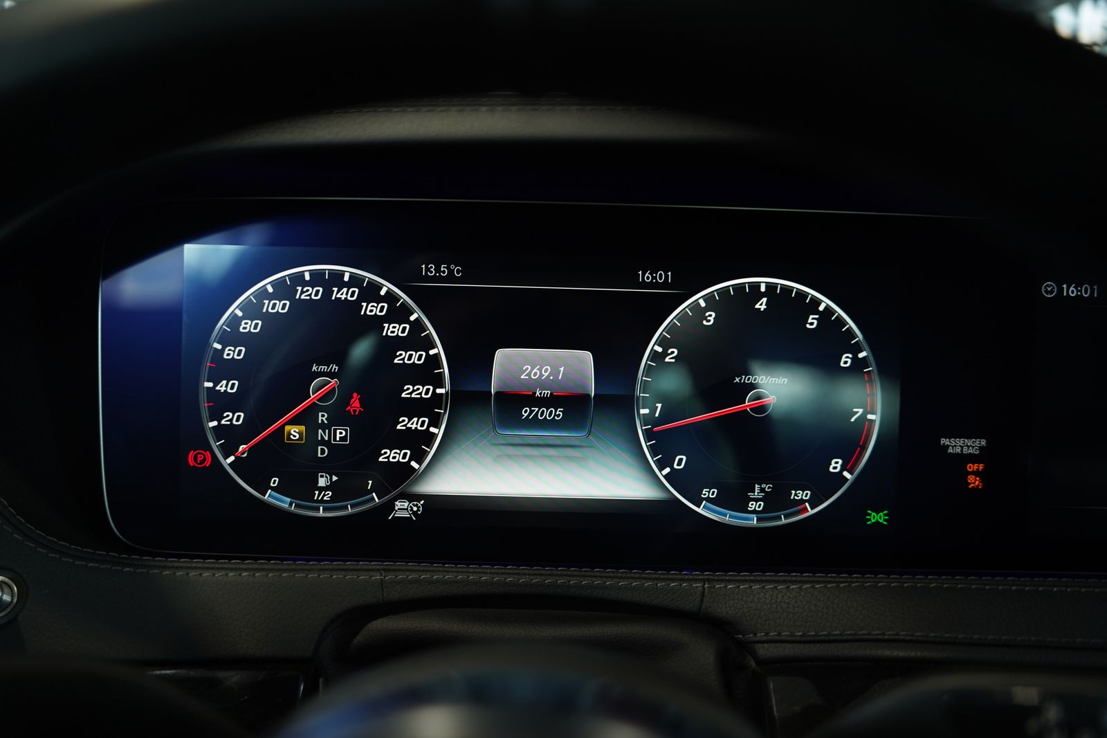 Mercedes Benz S 560