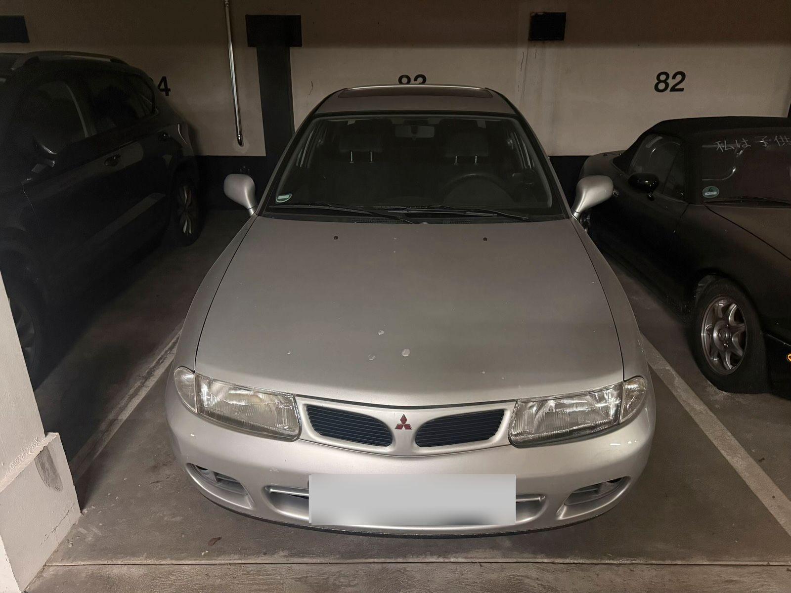 Mitsubishi Carisma