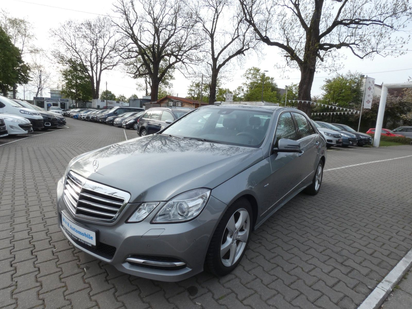 Mercedes E 200 - 1