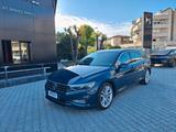 Volkswagen Passat Variant 2.0 TDI DSG Executive  - Volkswagen Passat: Executive