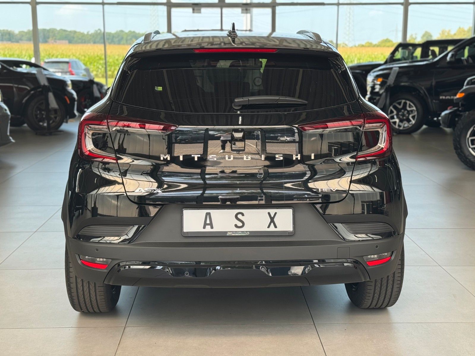 Fahrzeugabbildung Mitsubishi ASX 1.8 Hybrid 6-G.-Automatik Edition
