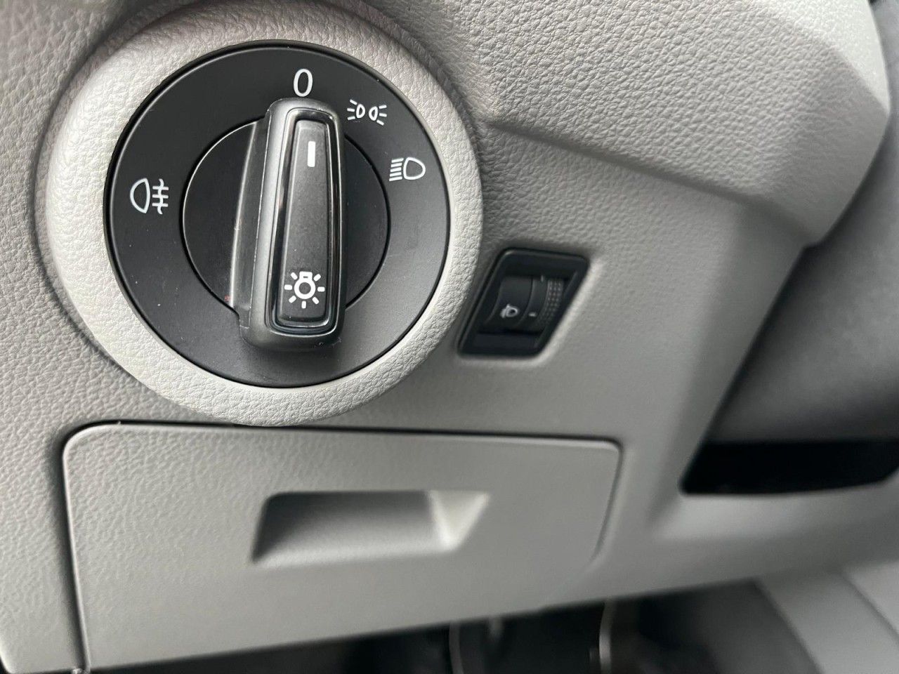 Volkswagen T6 Kombi - Bild 14