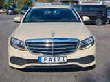 Mercedes-Benz E 200 d Parktronik Kamera - Mercedes-Benz E 200 mit Diesel-Antrieb: Taxi, Limousine