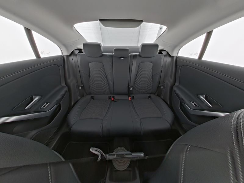 Fahrzeugabbildung Mercedes-Benz CLA 180 Coupé Progressive*LED*Kamera*MBUX*PDC*