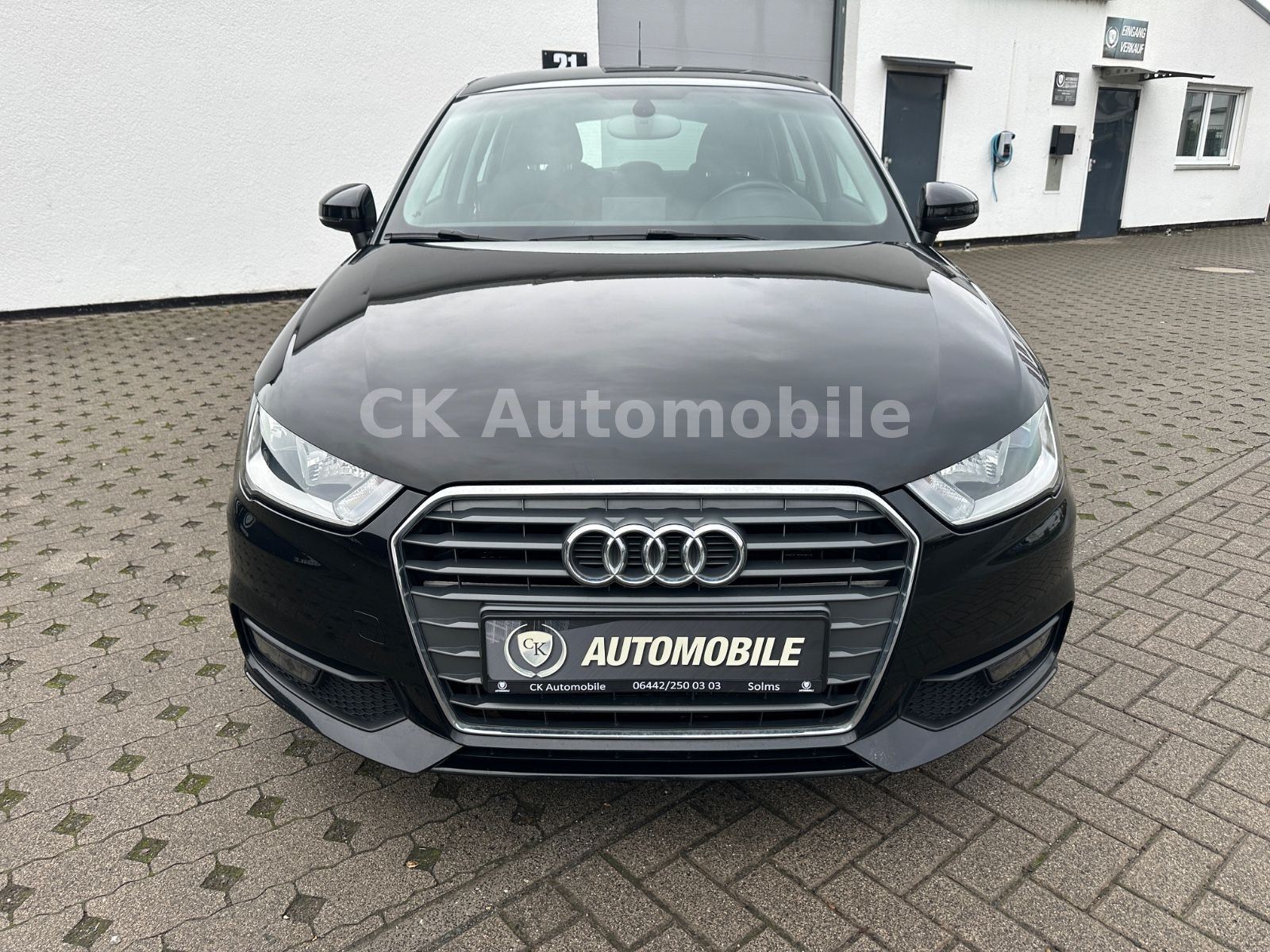 Fahrzeugabbildung Audi A1 Sportback Sport 1.6 TDi/Navi/Klima/SHZ/PDC