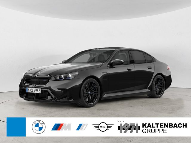 BMW M5 xDrive 360° PANO LED SITZBELÜFTUNG ACC B&W