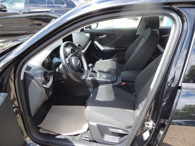 Fahrzeugabbildung Audi Q2 basis/2.Hand/SitzH/AHK/PDC/116PS/