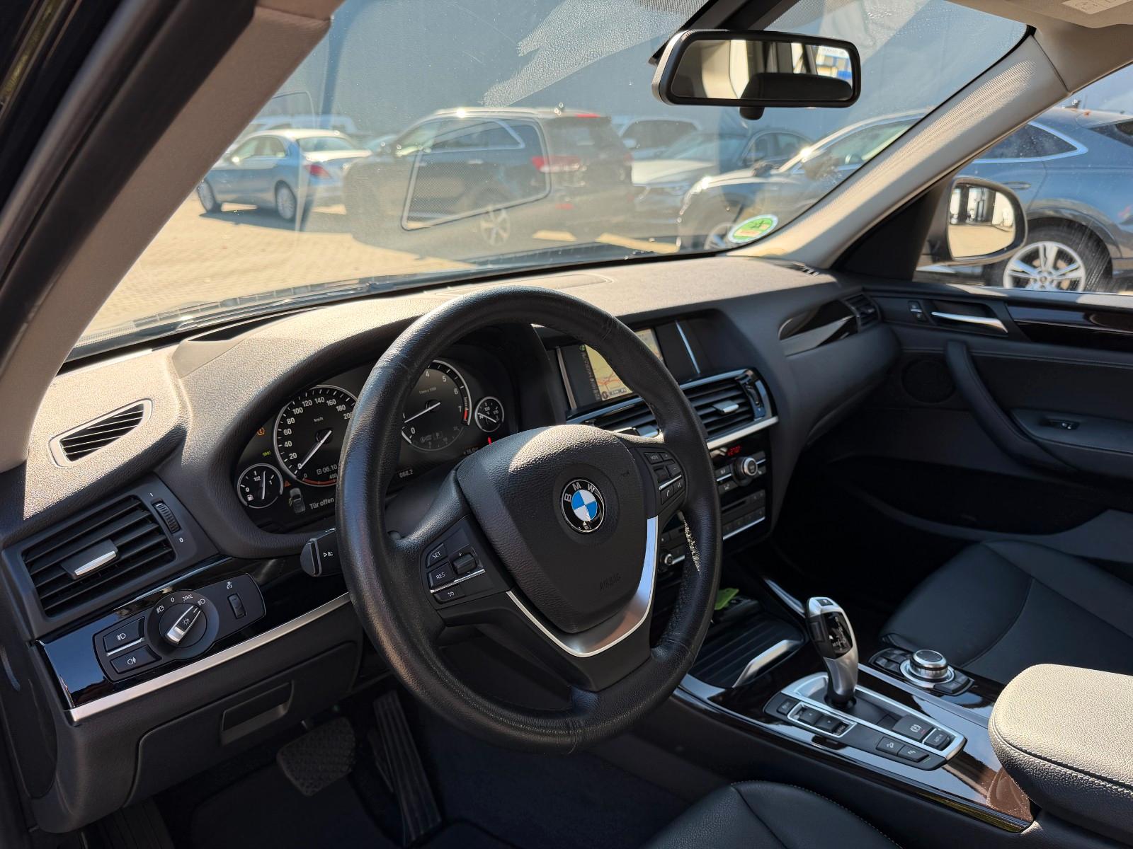 BMW X3 xDrive 20 i xLine Garantie*1.Hand*Kamera*Navi
