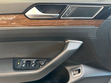 Volkswagen BMTStart-Stopp *AHK*Sitzh.*Pano*ACC*