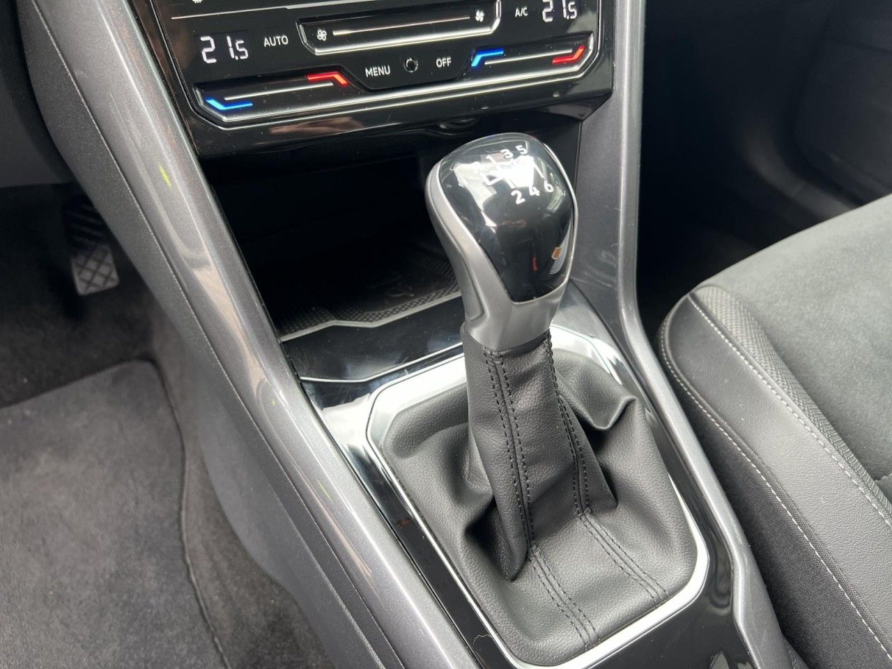 Volkswagen T-Roc - Bild 15