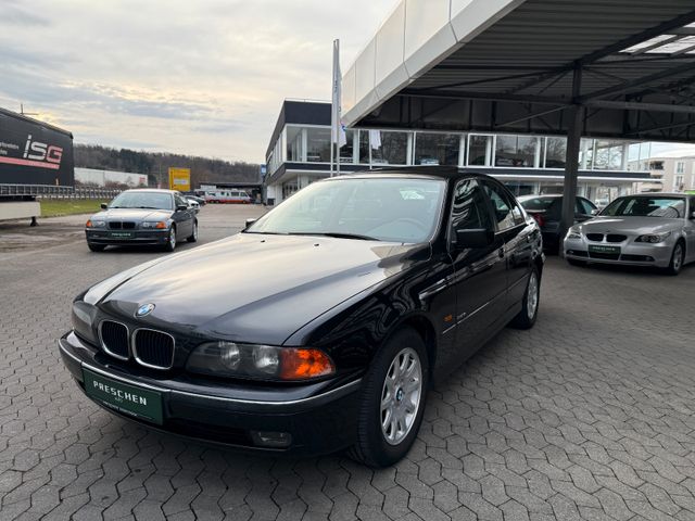 BMW 523i Rentnerfahrzeug, Rostfrei, 2.Hand