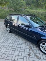 BMW e46 Kombi 320i - BMW 320 aus 2000: Kombi