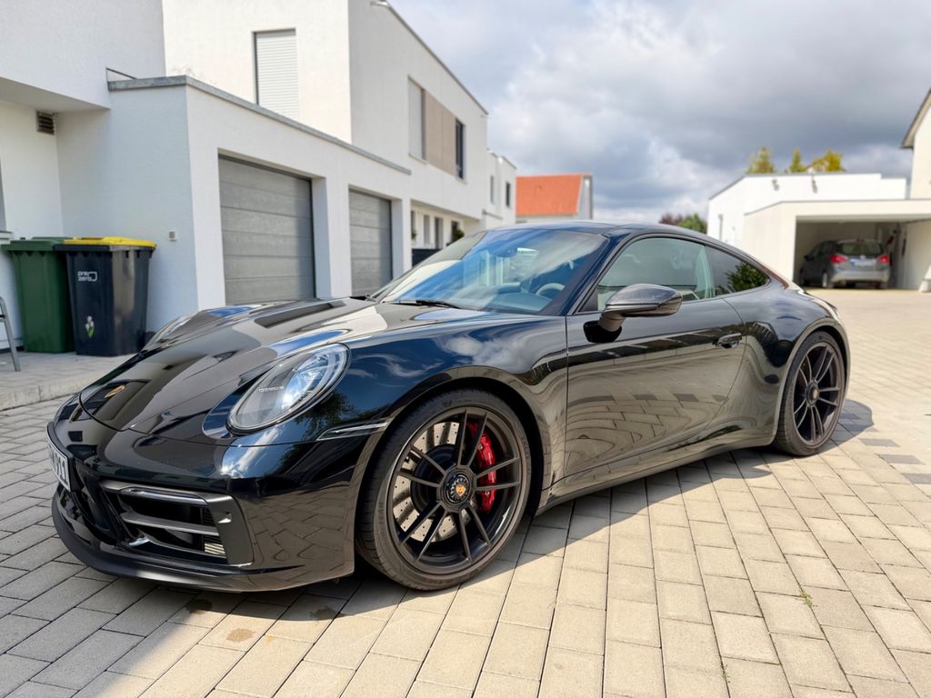 Image of Porsche 992