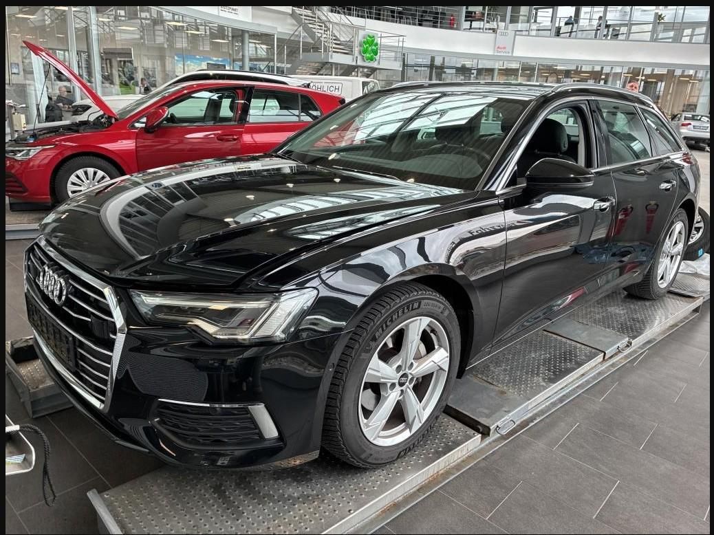 Audi A6 Avant Design 40 TDI quattro S tronic Vir. Coc