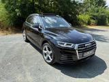 Audi Q5 40 TDI S tronic quattro sport sport - Audi Q5 Gebrauchtwagen in Frankfurt