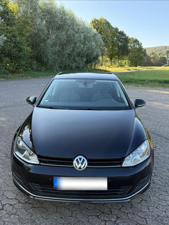 Image of Volkswagen Golf