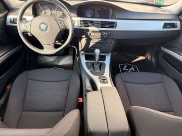 BMW 320 - 12