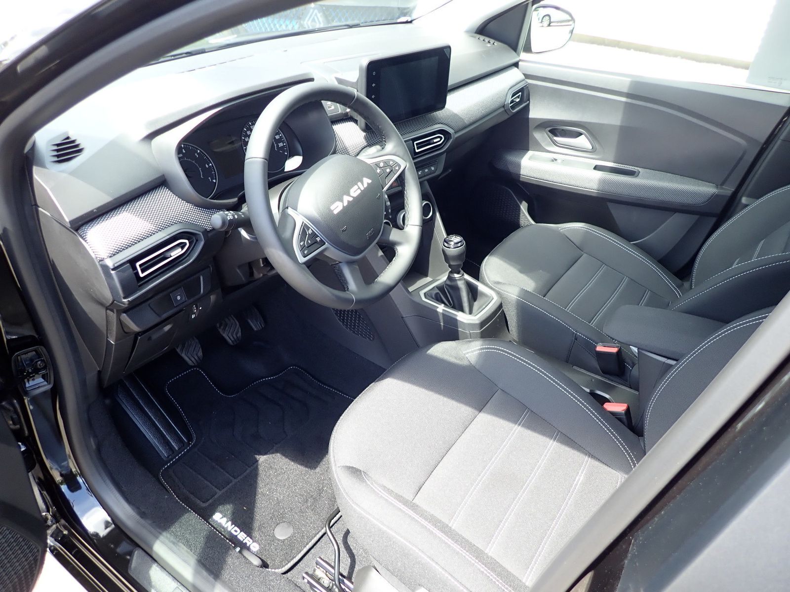 Fahrzeugabbildung Dacia Sandero Journey TCe 90
