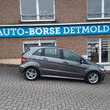 Mercedes-Benz B 160  Sport Tourer "NAVI XENON AMG TÜV2/2028" - graue Mercedes-Benz B 160