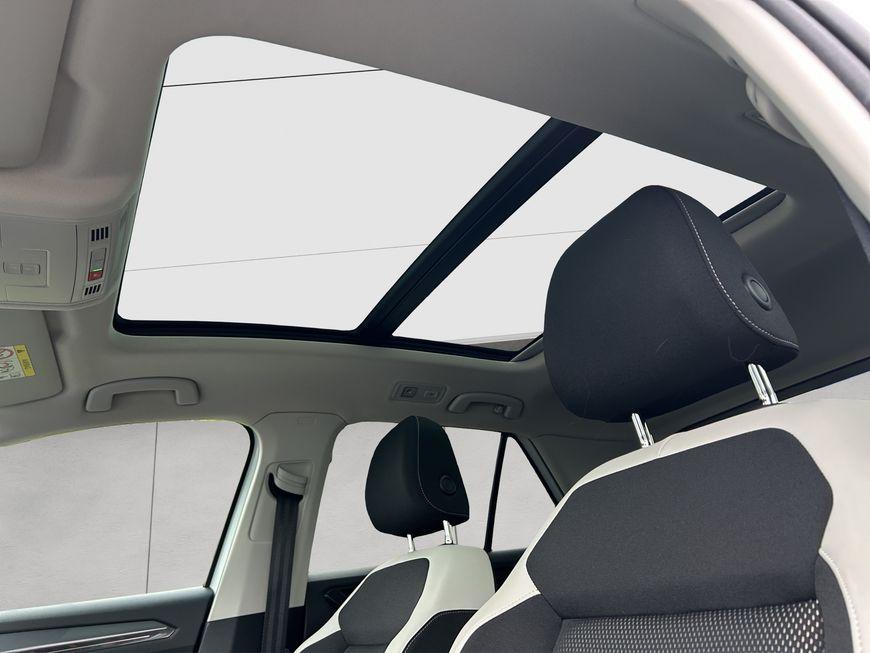 Volkswagen T-Roc 2.0 TSI 4MOTION DSG Panoramaglasdach, миниатюра 14