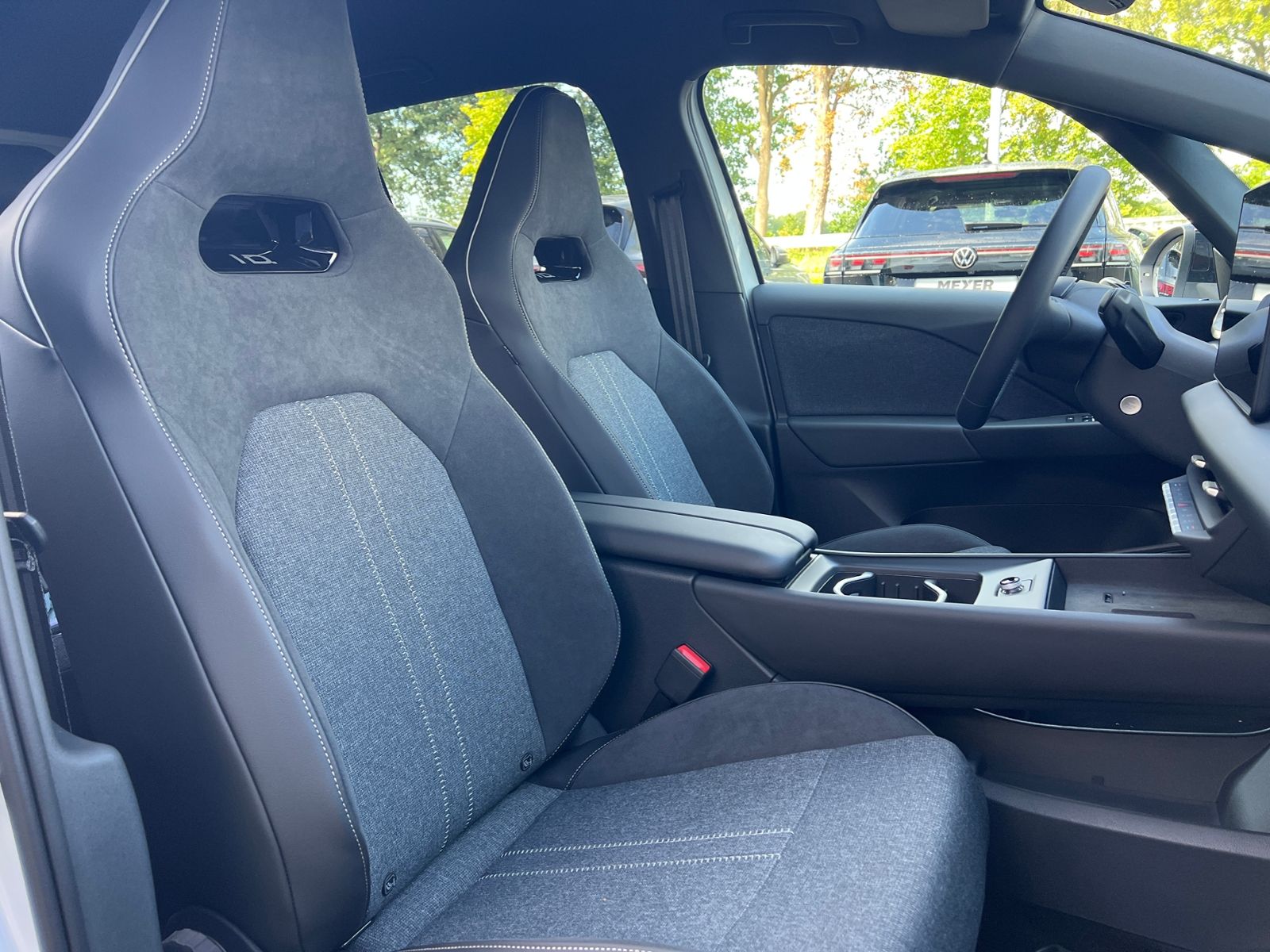 Fahrzeugabbildung Volkswagen ID.3 NEO Style 58 kWh *Wärmepumpe, Ganzjahresrei