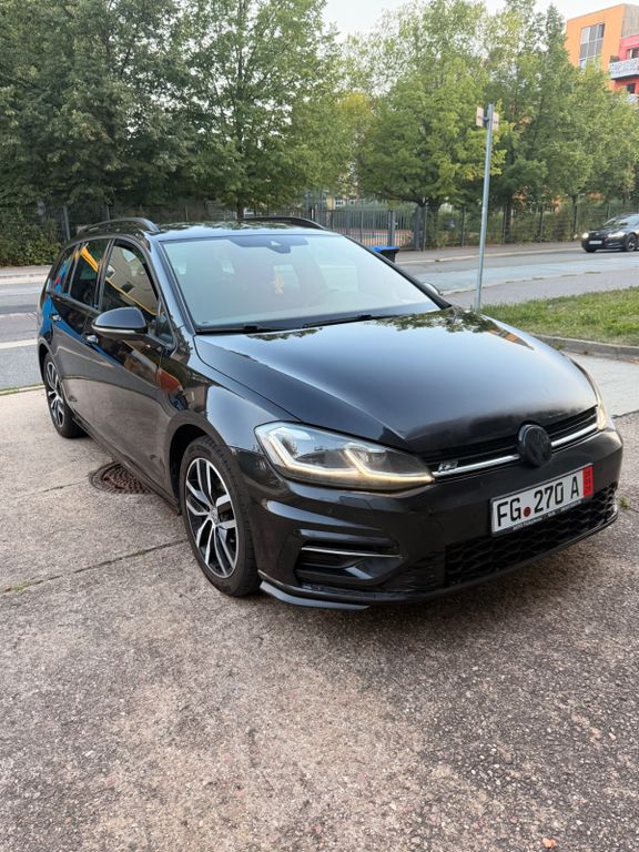 Image of Volkswagen Golf