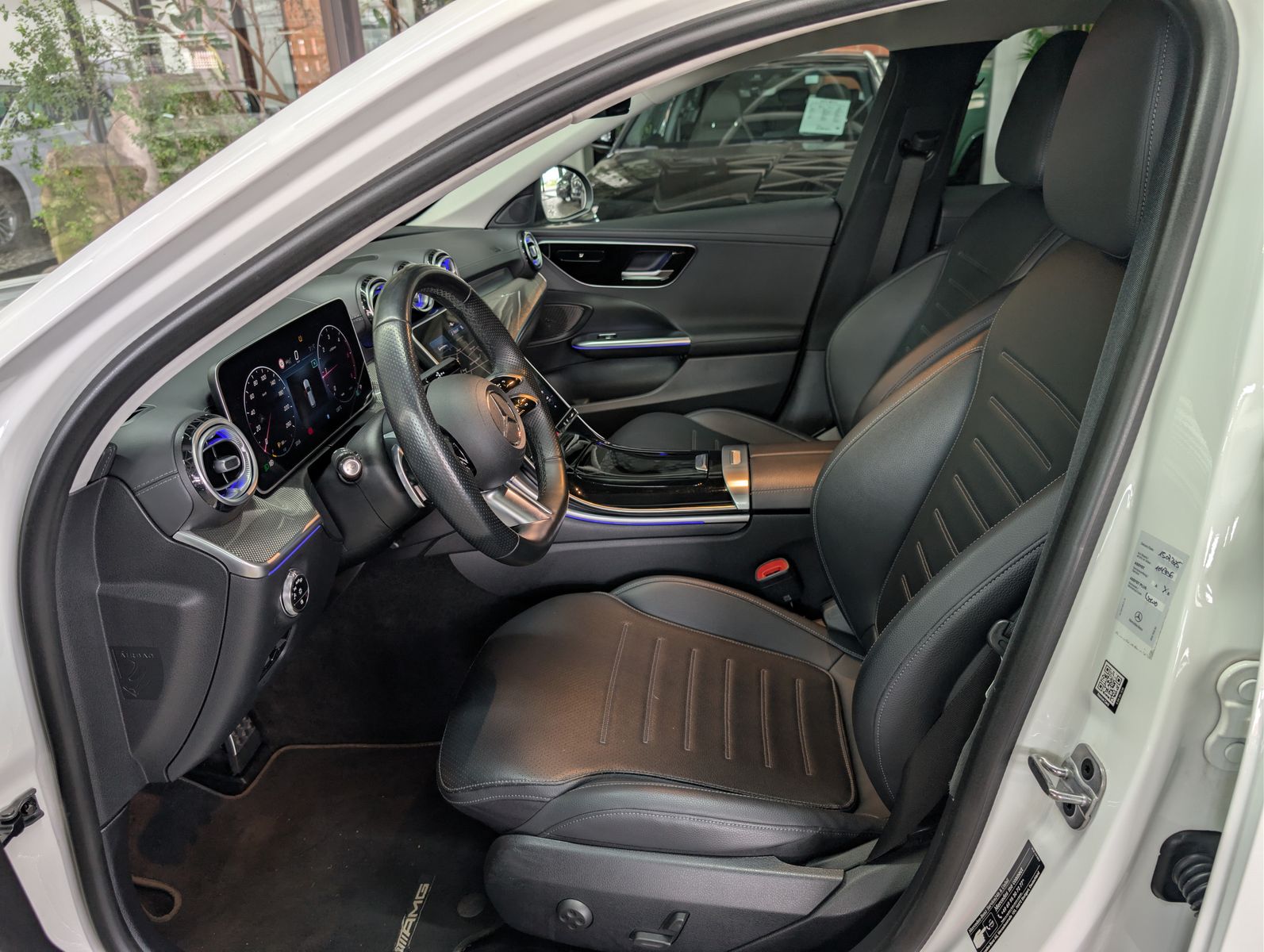 Fahrzeugabbildung Mercedes-Benz C 200 d T 2xAMG NIGHT AHK ACC SOUND MBUX+ LEDER