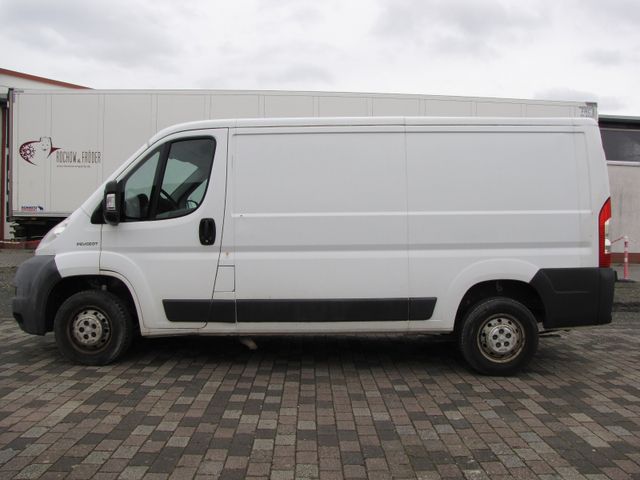 Peugeot Boxer lang EURO 5    HU NEU