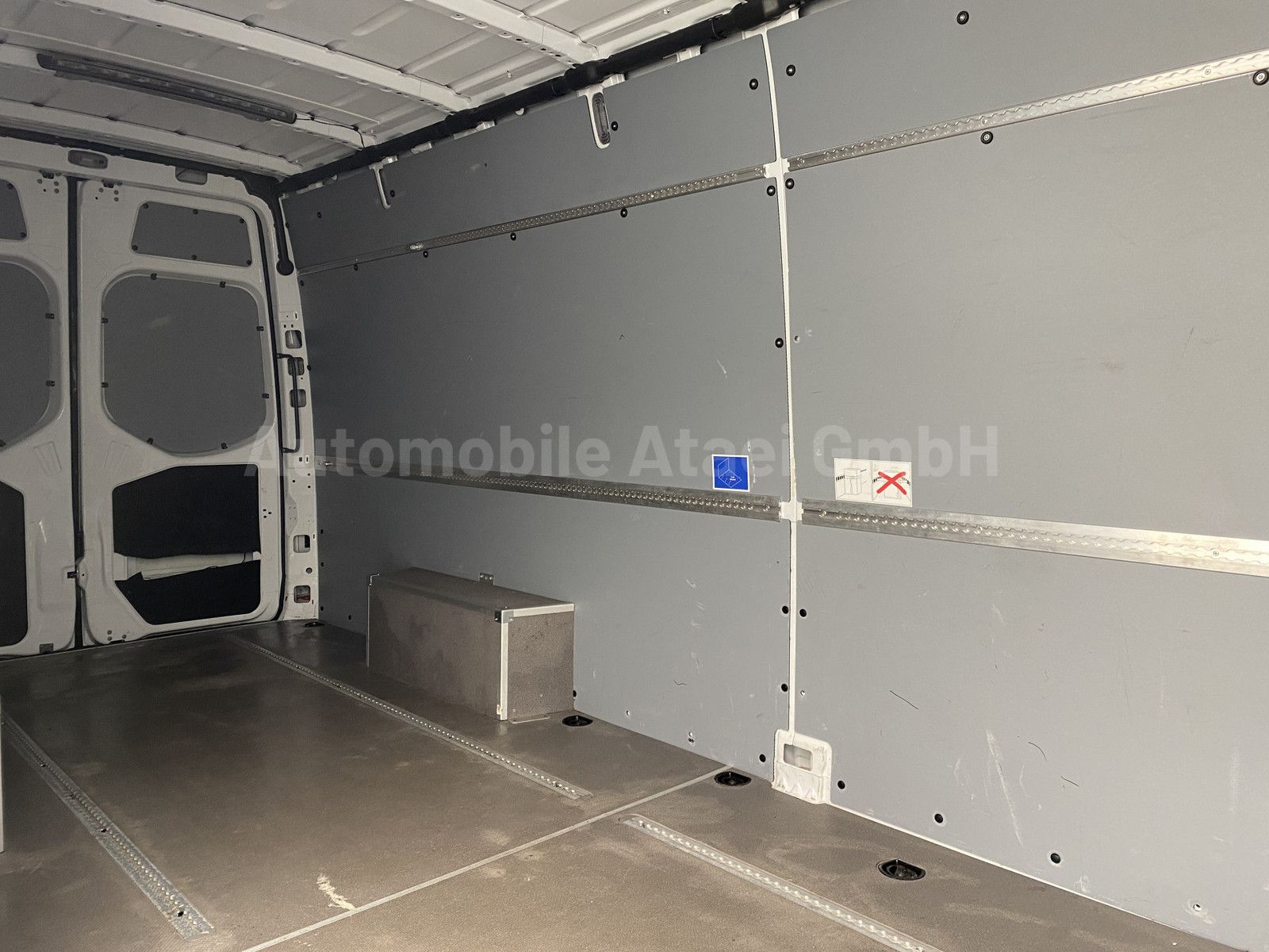 Fahrzeugabbildung Mercedes-Benz Sprinter 317 MAXI 360° KAMERA+ NAVI 3993