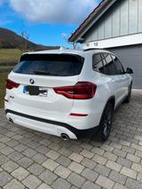 BMW X3 xDrive30e AT - AHK, M-Felgen, Head Up - BMW: E30 M