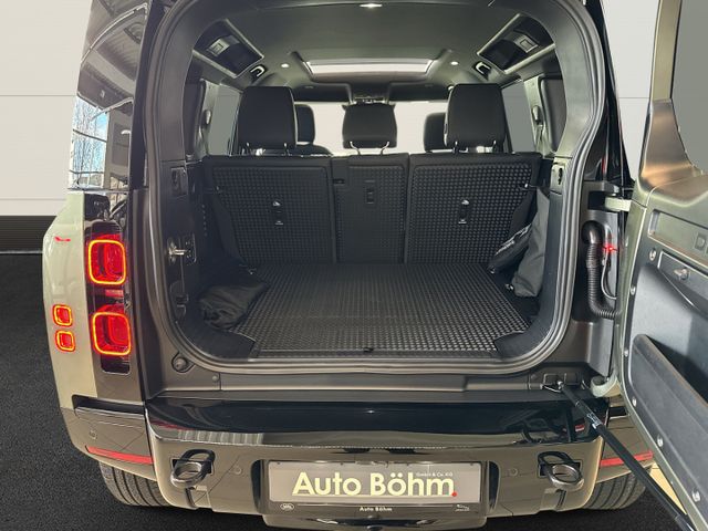 Land Rover Defender 110 D250 SE X-Dynamic+AHK+Pano+Matrix+M