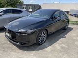 Mazda 3 SKYACTIV-G 2.0 150PS M Hybrid DES-P., ACT-P.,  - mit Hybrid-Antrieb: Taxi